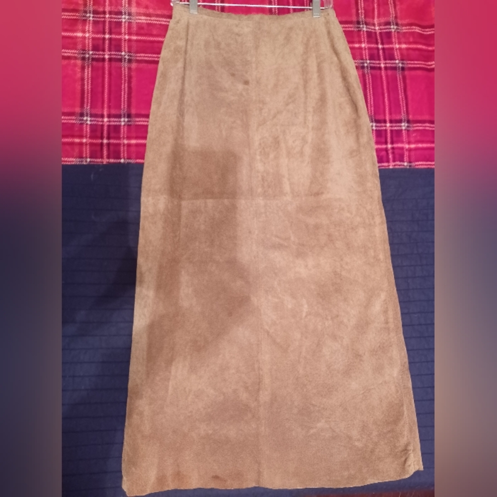 Washable suede skirt